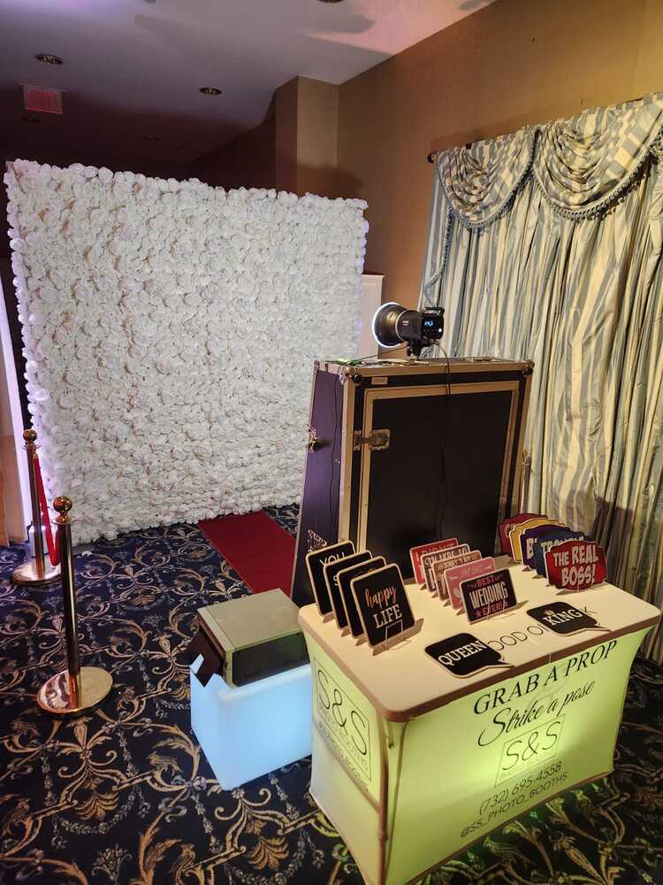 S&S Photo Booths: Event Photos