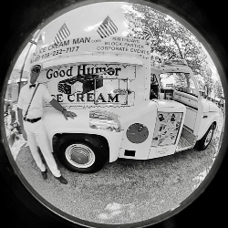 NJ Wedding Vendor NJ Ice Cream Man in Garwood NJ