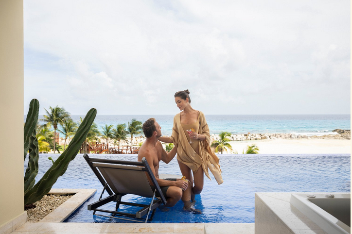 Honeymoon Resorts in Cancun Mexico: Luxury Meets Romance at Hyatt Ziva Cancun Resort